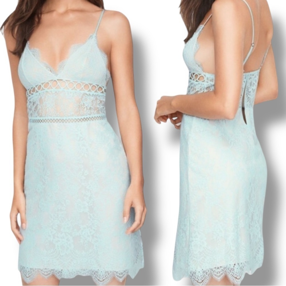 Victoria’s Secret Light Blue Dream Angels Floral Lace Slip Dress – Medium